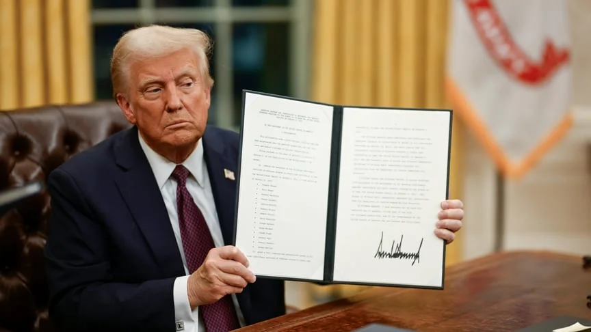 Дональд Трамп тримає підписані вказівки на випадок замаху Ірану